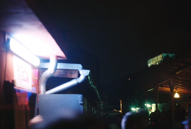 50 Bounder 2, Storm club